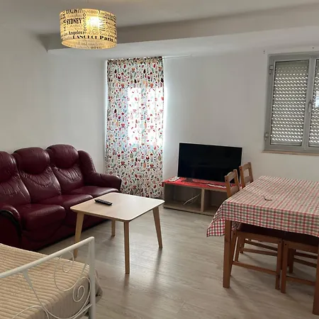 2 Apt Em Casa Da Mariquinhas דירה *